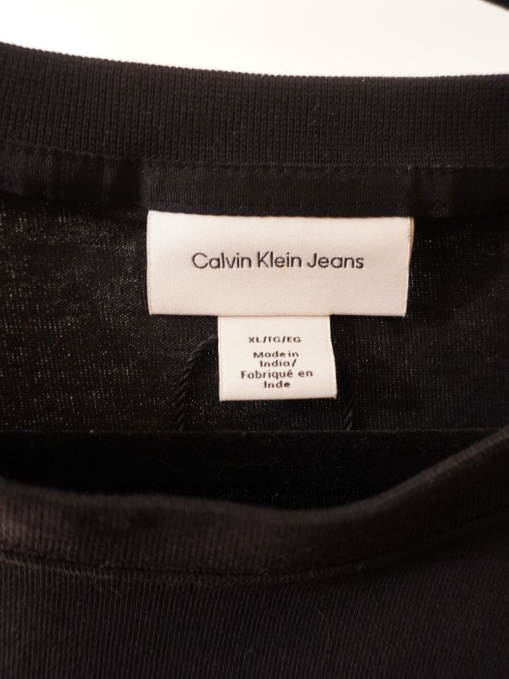 Calvin Klein + Beatles Abbey Road Oversized Tee Bundle - Picture 6 of 6